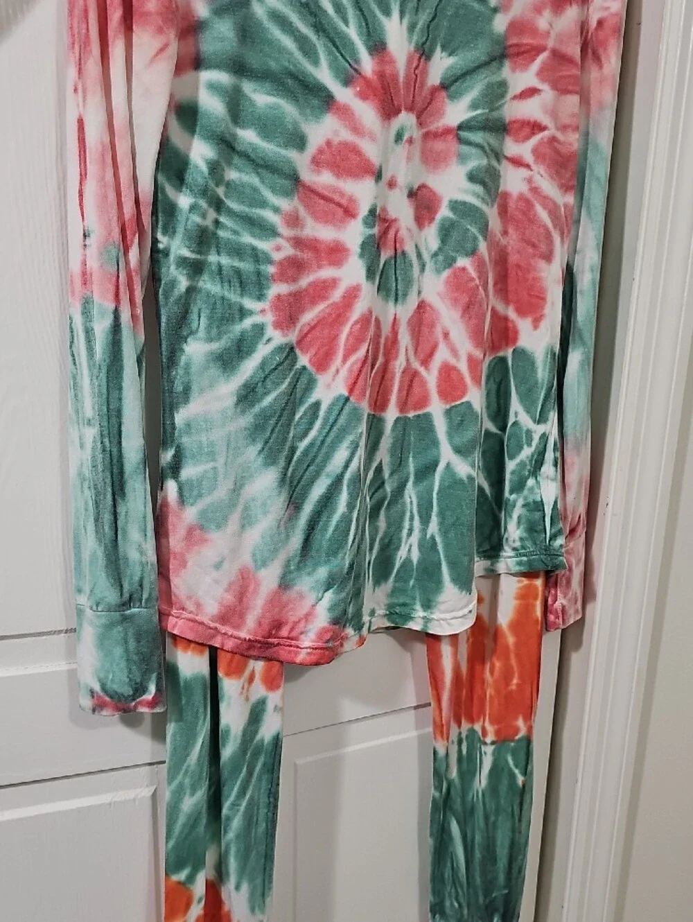 #1 Spiral Tie-Dye Long Sleeve Pajama Set - CHRISTMAS SET SUNSHINE SISTERS